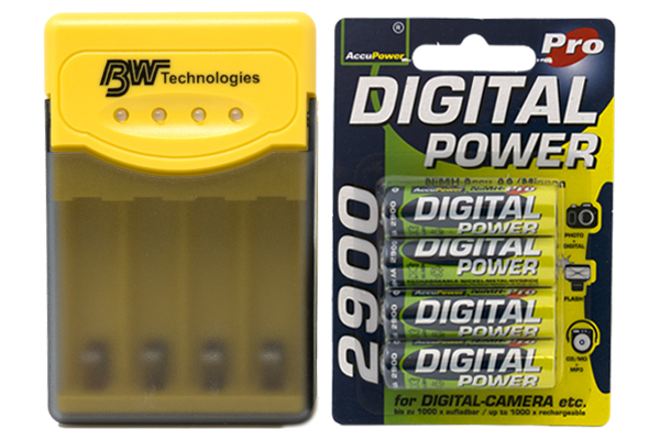Quest Q2 Smart Charger + 4 x AA NiMH AccuPower Batteries (2900 mAh)