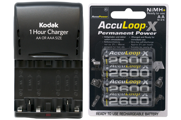 Kodak Smart Charger + 4 AA AccuLoop-X NiMH Batteries (2600 mAh)