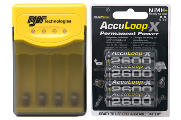 Quest Q2 Smart Charger + 4 AA AccuPower AccuLoop-X NiMH Batteries (2600 mAh)