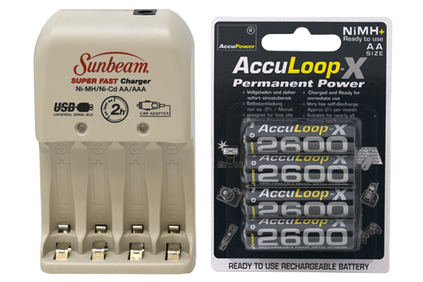 Sunbeam AA / AAA Battery Charger + 4 AA AccuPower AccuLoop-X NiMH Batteries (2600 mAh)