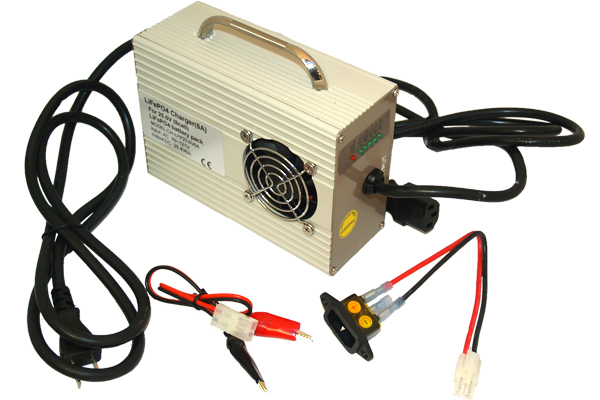 25.6 Volt LiFePO4 Battery Pack (6A) Smart Charger