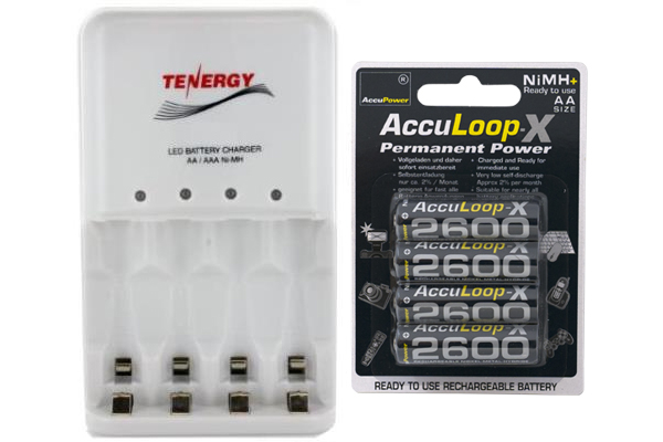 4 Bay AA / AAA LED Smart Battery Charger + 4 AA Acculoop-X 2600 mAh NiMH Batteries (Low Discharge)