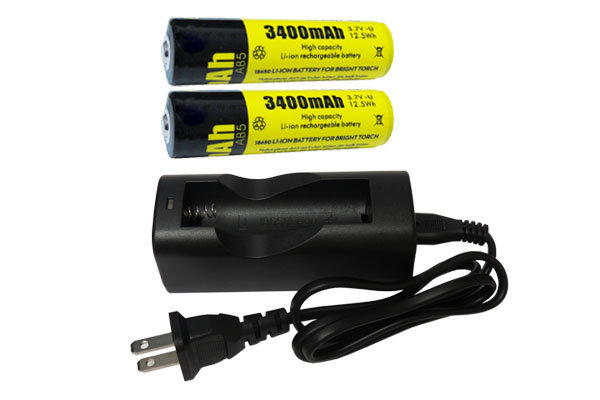 Li-Ion Charger (Single Slot) + 2 x 18650 3.6V Li-Ion Button Top Batteries (3400 mAh)
