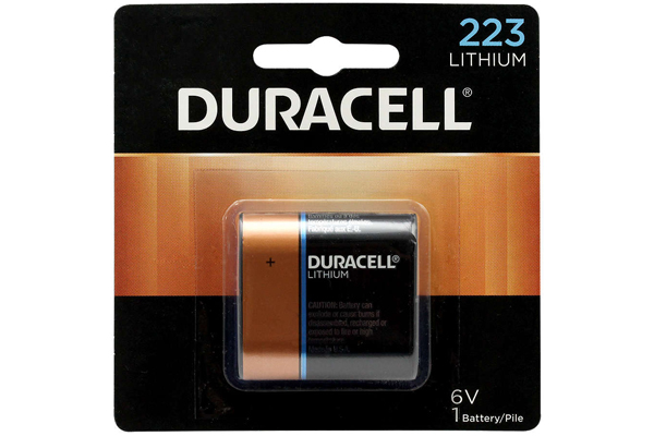 Duracell Ultra DL223 6 Volt Photo Lithium Battery (On a Card)