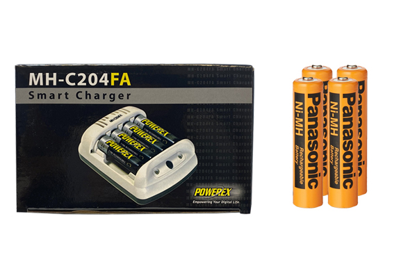 Powerex MH-C204FA AA / AAA Smart Charger & 4 x AAA Panasonic 750 mAh NiMH Batteries (Low Discharge)