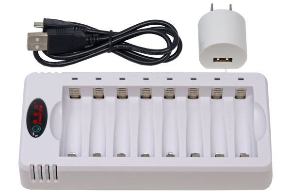 8-Slot AA/AAA Ni-Mh/Ni-Cd Battery Charger
